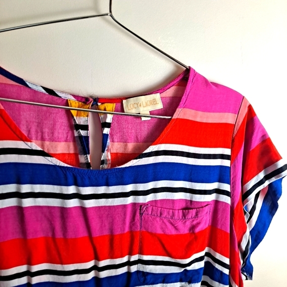 Lucy& Laurel Striped top - Picture 2 of 4